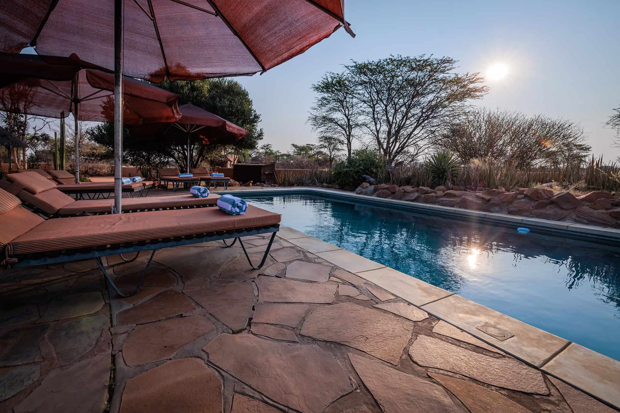 Lodge - Eningu Kalahari Lodge