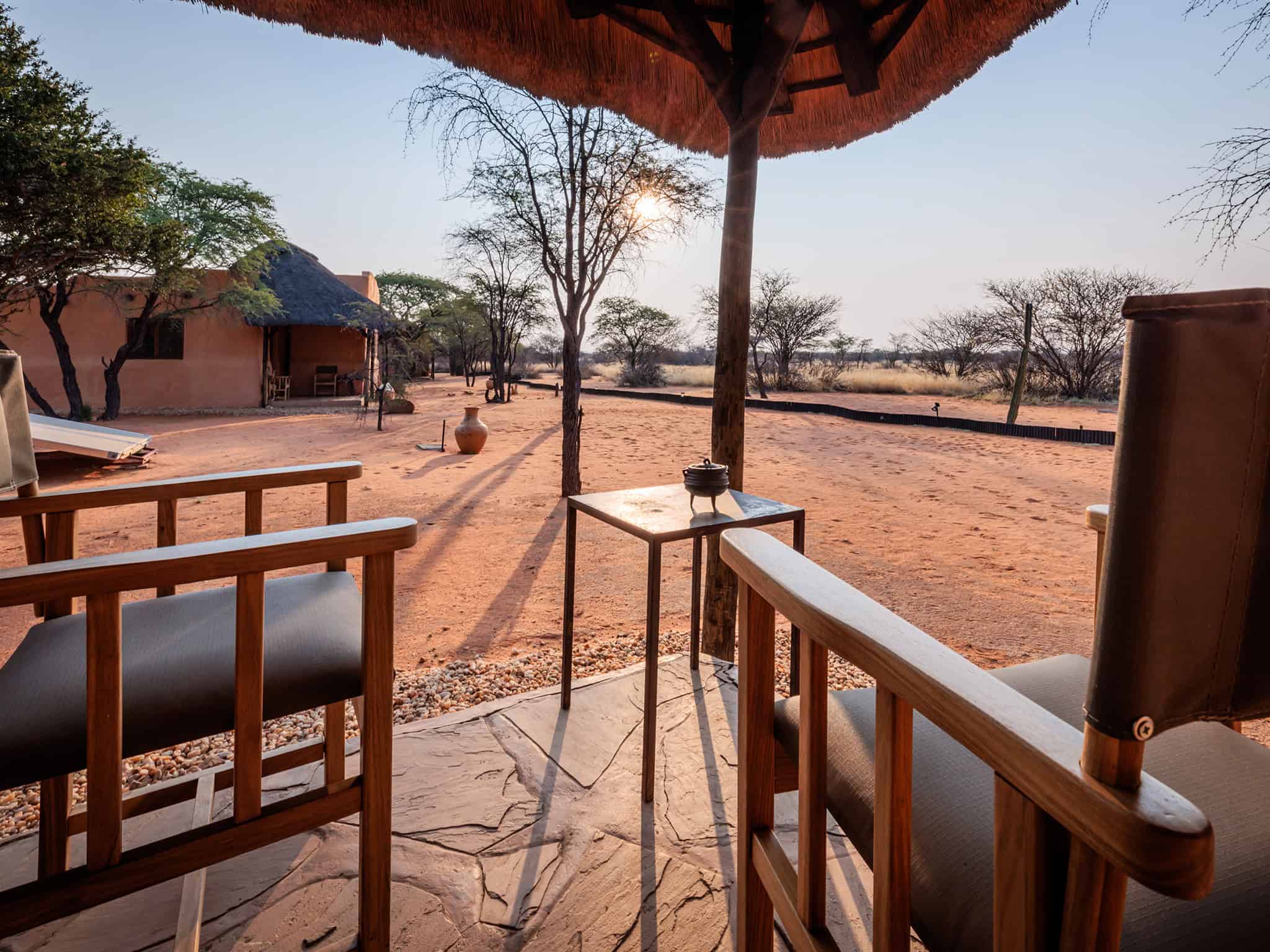 Eningu Kalahari Lodge - Open Spaces